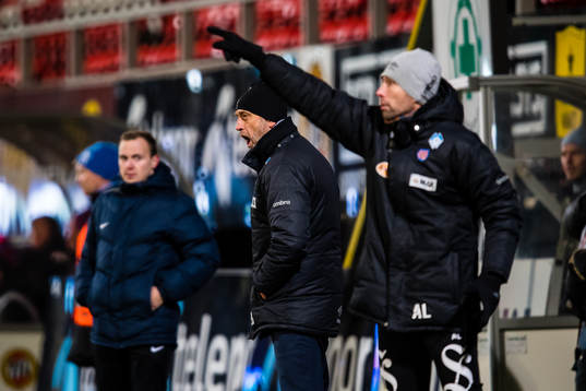 Lars Bohinen, head coach of Aalesund, and Andrea Loberto,