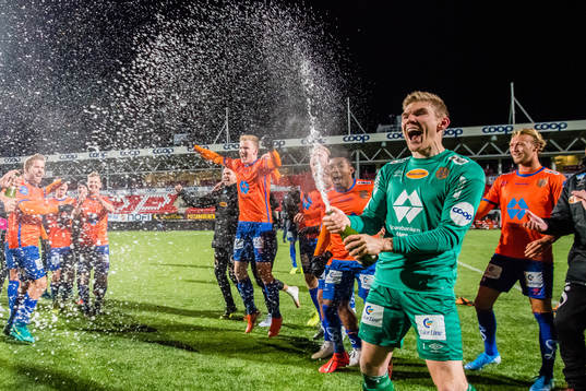 Bläddra bland fler bilder av Football, OBOS-ligaen, Tromsdalen - Aalesund