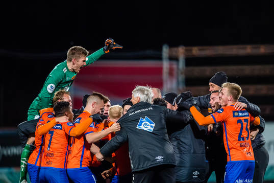 Andreas Lie, Torbjørn Agdestein of Aalesund celebrates