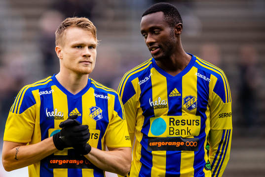 Eskilsminnes Isak Petersson och Herve Prudence Nshimirimana