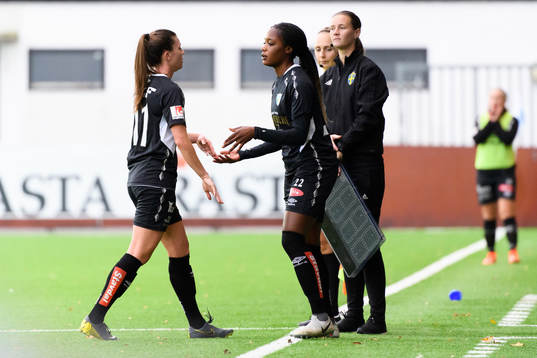 Göteborgs Pauline Hammarlund byts ut mot Evelyn Ijeh