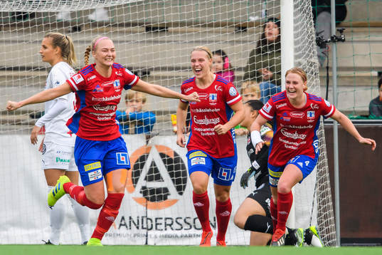 Vittsjös Alexandra Benediktsson, Nellie Persson och