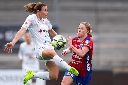Rosengårds Jessica Samuelsson och Vittsjös Catherine Bott