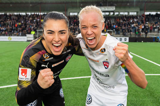 Rosengårds målvakt Zecira Musovic och Caroline Seger