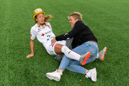 Rosengårds Malin Levenstad och sportchef Therese Sjögran