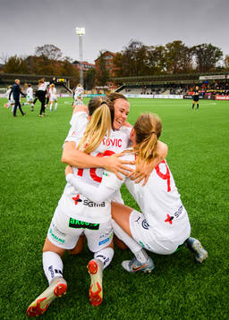Rosengårds Jelena Cankovic, Jessica Samuelsson och Anna
