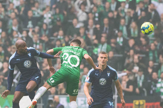 Malmö FFs Fouad Bachirou och Hammarbys Alexander