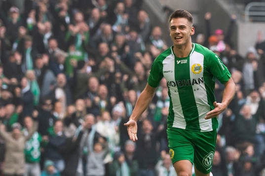 Hammarbys Alexander Kacaniklic jublar