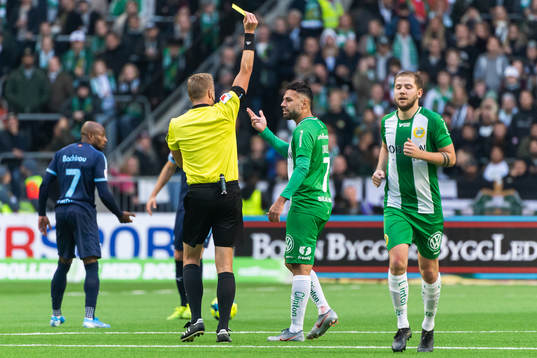 Hammarbys Imad Khalili varnas av domare Glenn Nyberg
