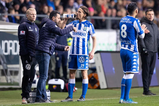 IFK Göteborgs tränare Poya Asbaghi och Lasse Vibe