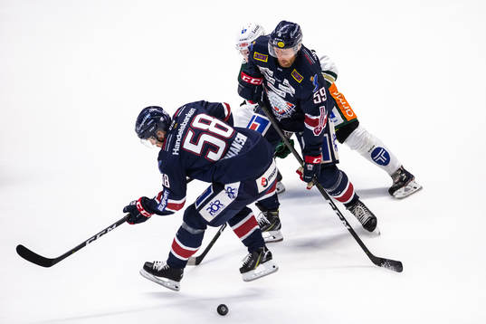 Linköpings Anton Mylläri och Robin Johansson mot