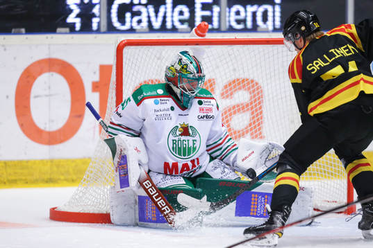 Rögles målvakt Christoffer Rifalk