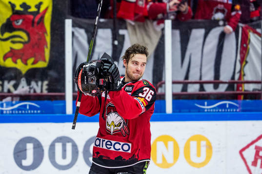 Malmö Redhawks Matias Myttynen jublar