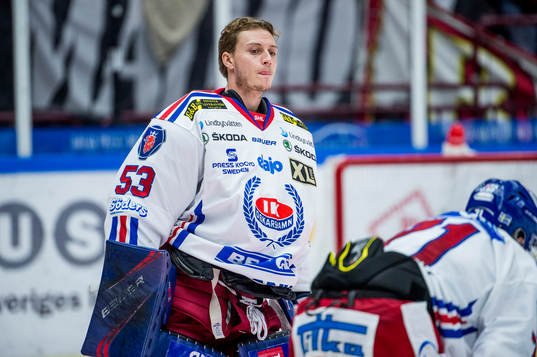 Oskarshamns målvakt Fredrik Pettersson-Wentzel deppar