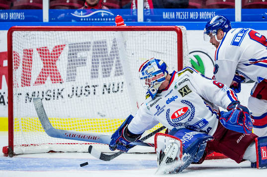 Oskarshamns målvakt Tex Williamsson och Jesper Dahlroth