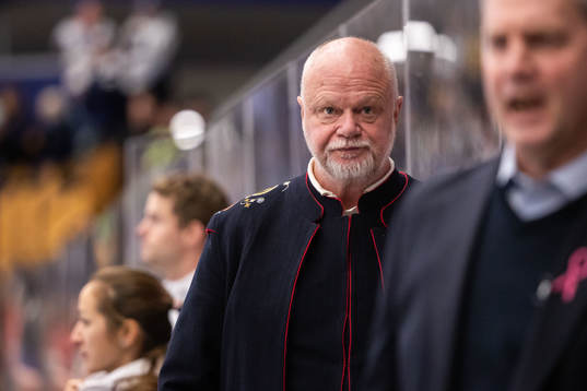 Leksands tränare Roger Melin i Leksandsdräkt