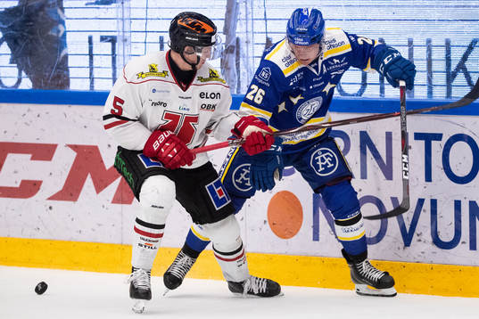 Örebros Gustav Backström och Leksands Patrik Zackrisson