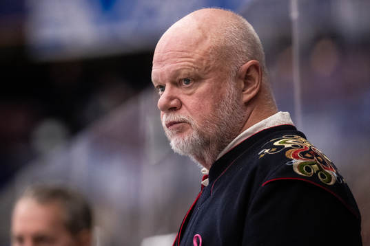 Leksands tränare Roger Melin i Leksandsdräkt