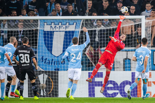 Goalkeeper Johan Dahlin of Malmö FF