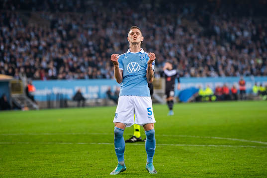 Sören Rieks of Malmö FF reacts