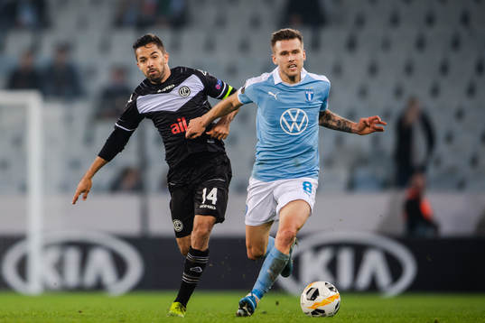 Jonathan Sabbatini of Lugano and Arnor Traustason of Malmö