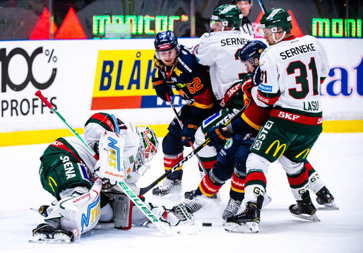 Djurgårdens Manuel Ågren och Michael Haga oroar framför
