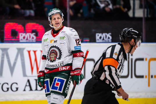 Frölundas Max Friberg deppar