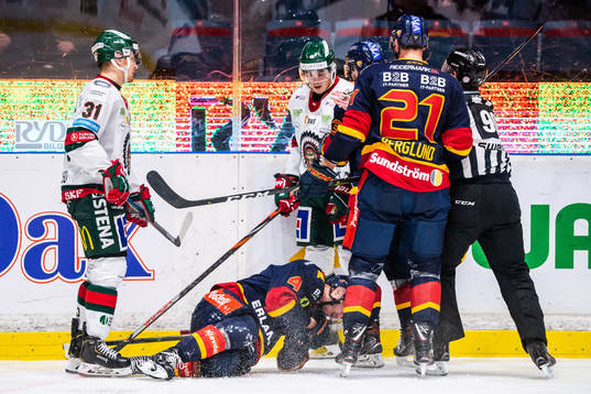 Djurgårdens Marcus Högström har ont