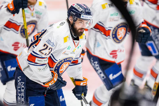 Växjös Roman Horak jublar