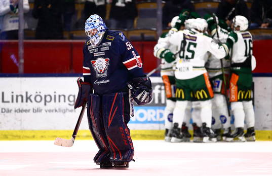 Linköpings målvakt Jonas Gustavsson deppar med