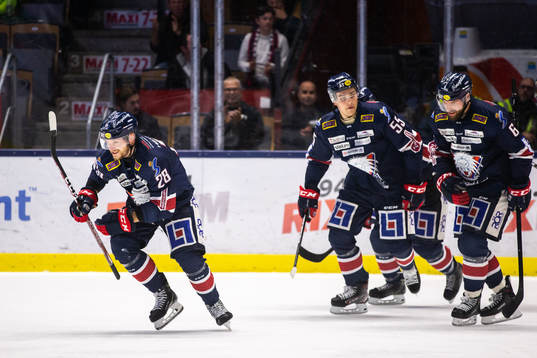 Linköpings Jaakko Rissanen jublar