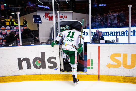 Rögles Mattias Sjögren deppar och lämnar isen