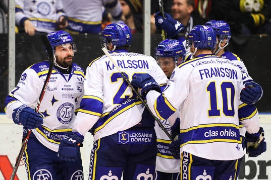 Leksands Daniel Olsson Trkulja jublar med lagkamrater