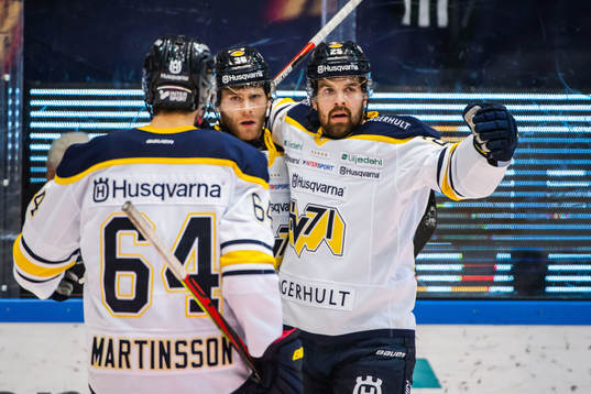 s Axel Holmström jublar