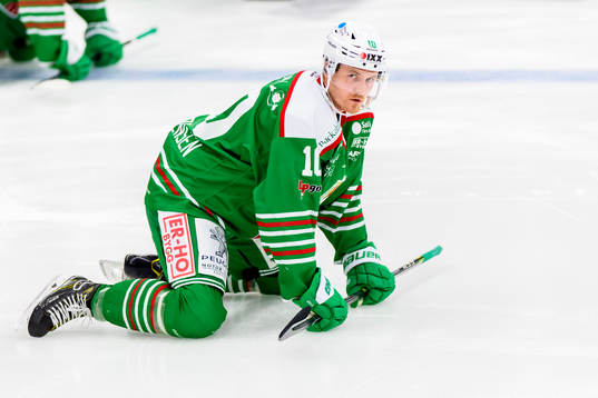 Rögles Nick Sörensen  innan ishockeymatchen i SHL mellan