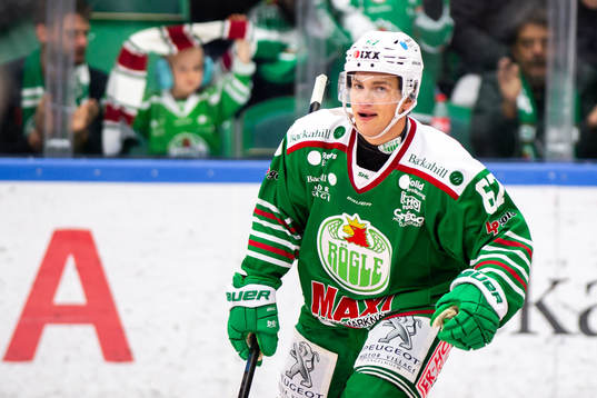 Rögles Leon Bristedt jublar