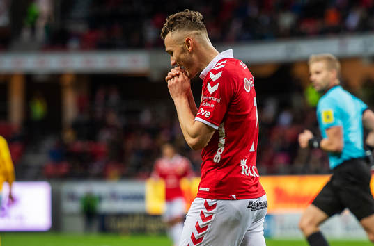 Kalmars Piotr Johansson deppar