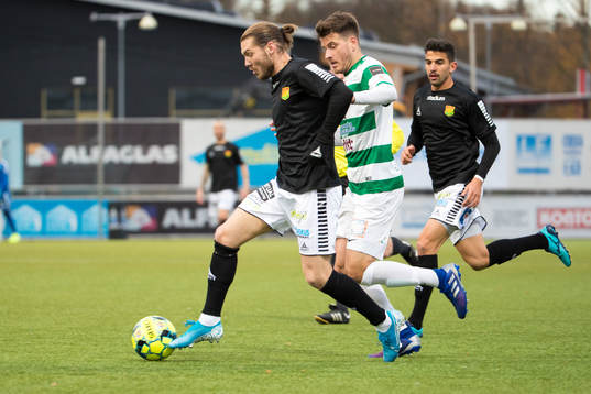 GAIS Karl Bohm och Västerås Emir Smajic