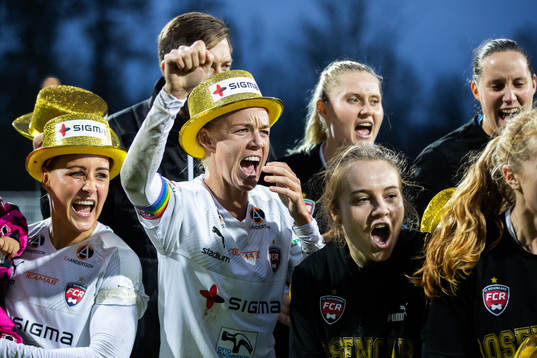 Rosengårds Caroline Seger jublar över sm-guldet