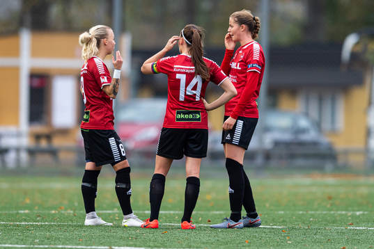 Limhamn Bunkeflos Natalie Hoff Persson, Erin Gunther och
