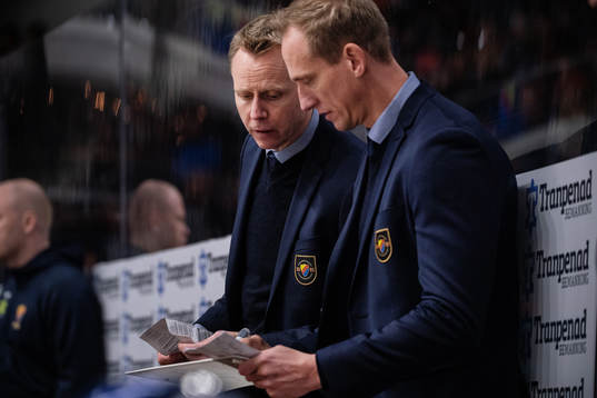 Djurgårdens tränare Robert Ohlsson och assisterande
