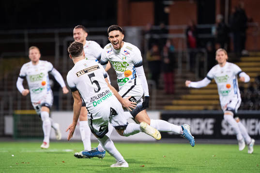 Varbergs Daniel Krezic jublar