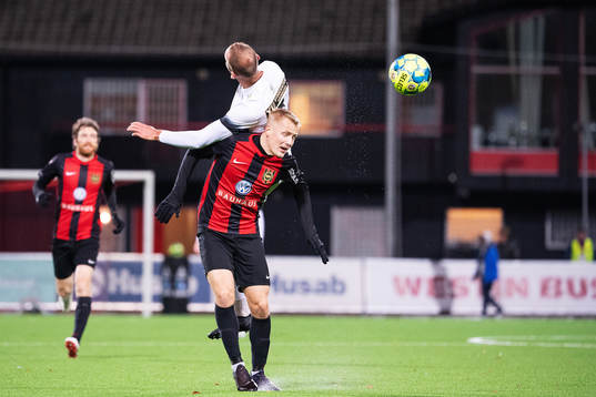 Varbergs Perparim Beqaj och Brommapojkarnas Billy Nordström