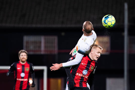 Varbergs Perparim Beqaj och Brommapojkarnas Billy Nordström