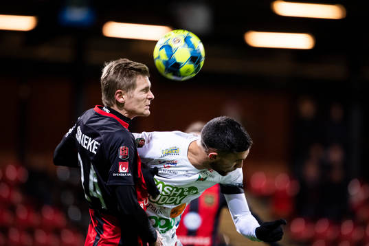 Varbergs Daniel Krezic och Brommapojkarnas Fritof Björkén