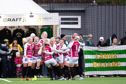Uppsalas Beata Olsson jublar