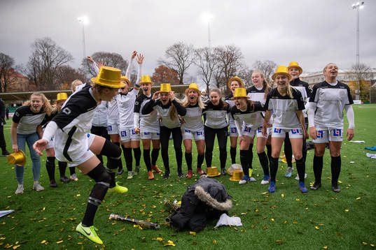 Uppsalas spelare jublar
