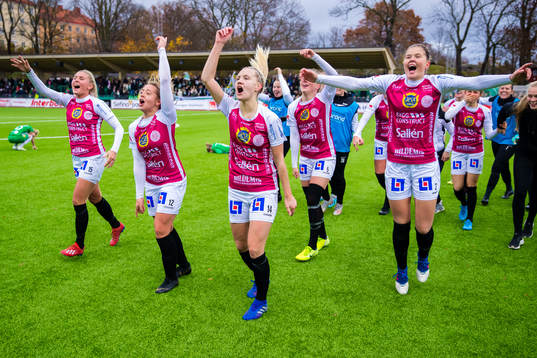 Uppsalas Ellen Toivio, Cornelia Kapocs, Sara Olai och Ellen