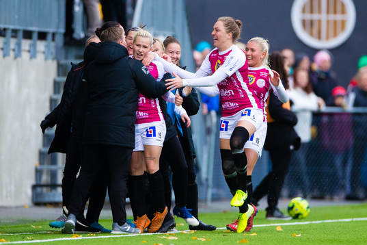 Uppsalas Marika Bergman Lundin  jublar