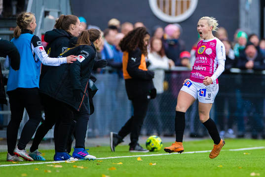 Uppsalas Marika Bergman Lundin  jublar